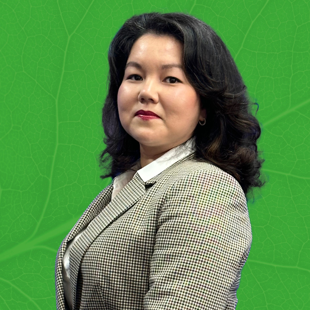 juliav2.jpg juliav2.jpg